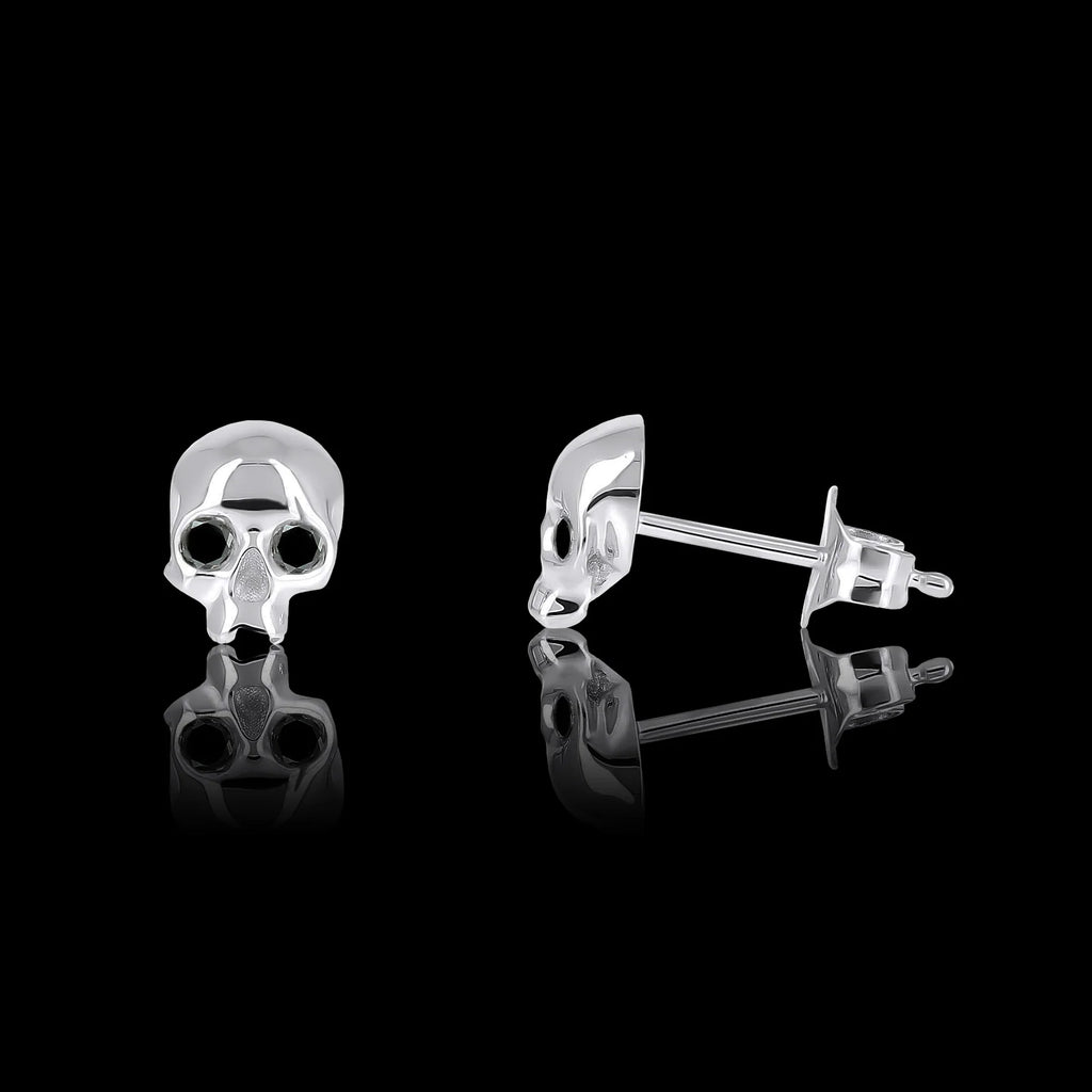 ハムレット スカルピアス ブラックCZダイヤ付き – 925シルバー製ハンドメイド